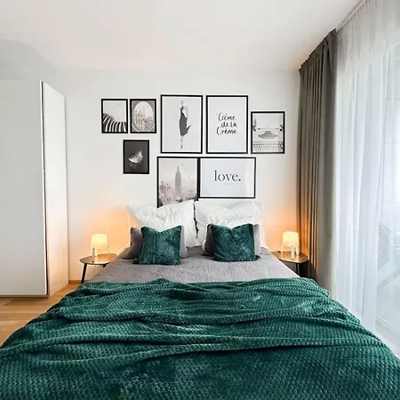 Real Living By Refa Balcony Retreat 91 Apartment *