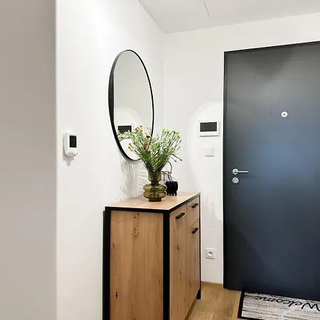 Real Living By Refa Balcony Retreat 91 Apartment