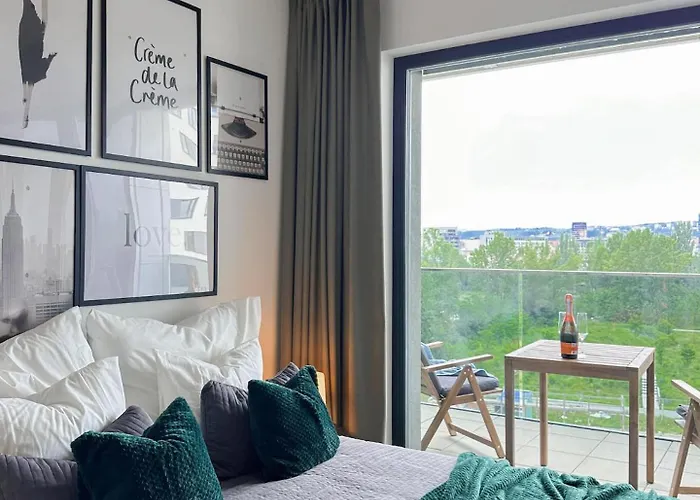 Real Living By Refa Balcony Retreat 91 * Прага