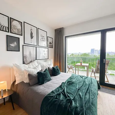 Real Living By Refa Balcony Retreat 91