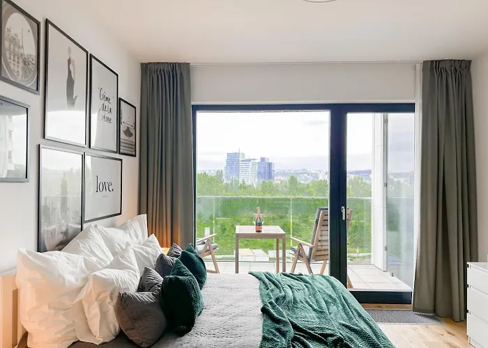 Real Living By Refa Balcony Retreat 91 * Prague